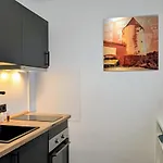 Danube Abteistrasse - Self Checkin - Moderne - Ideal Fuer Geschaeftsreisende Und Staedtetrips Апартаменты *