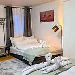 Апартаменты Danube Abteistrasse - Self Checkin - Moderne - Ideal Fuer Geschaeftsreisende Und Staedtetrips