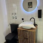 Danube Abteistrasse - Self Checkin - Moderne - Ideal Fuer Geschaeftsreisende Und Staedtetrips Пассау