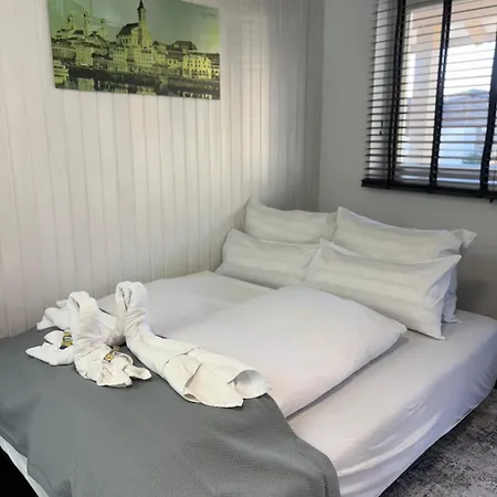 Danube Rooms Abteistrasse - Self Checkin - Kostenlos Parken Direkt An Der Unterkunft - Ideal Fuer Geschaeftsreisende Und Staedtetrips * Pasawa