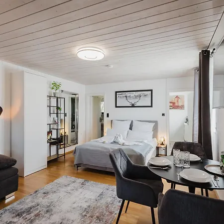 Danube Rooms Abteistrasse - Self Checkin - Kostenlos Parken Direkt An Der Unterkunft - Ideal Fuer Geschaeftsreisende Und Staedtetrips Appartement *